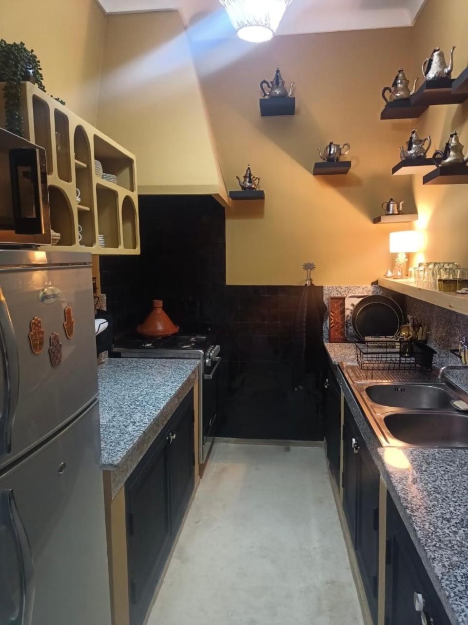 Dar Dabakech, Proche Jemma El Fna, Souk, Centre Medina, Riad, Logement Entier De 2 A 6 Personnes Marrakesh Exterior photo